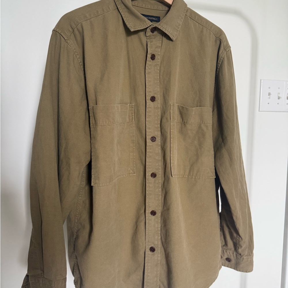 Banana Republic Olive Green Button-Up Shirt